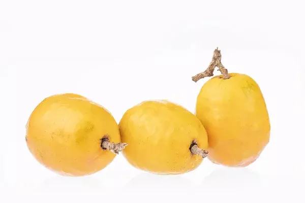 Juicy hog plums